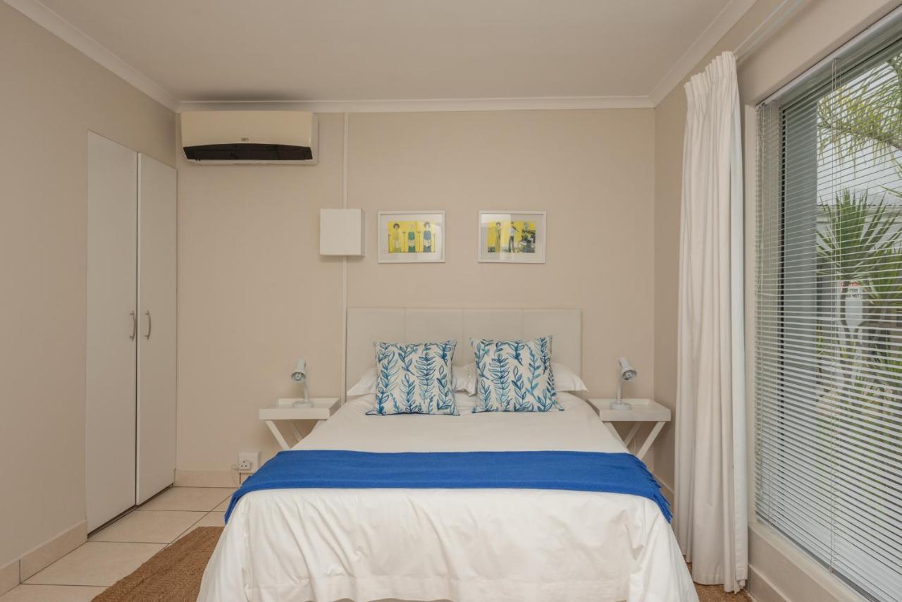 Millard Crescent Guest House Порт-Елізабет Екстер'єр фото